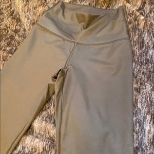Aerie metallic green leggings worn once